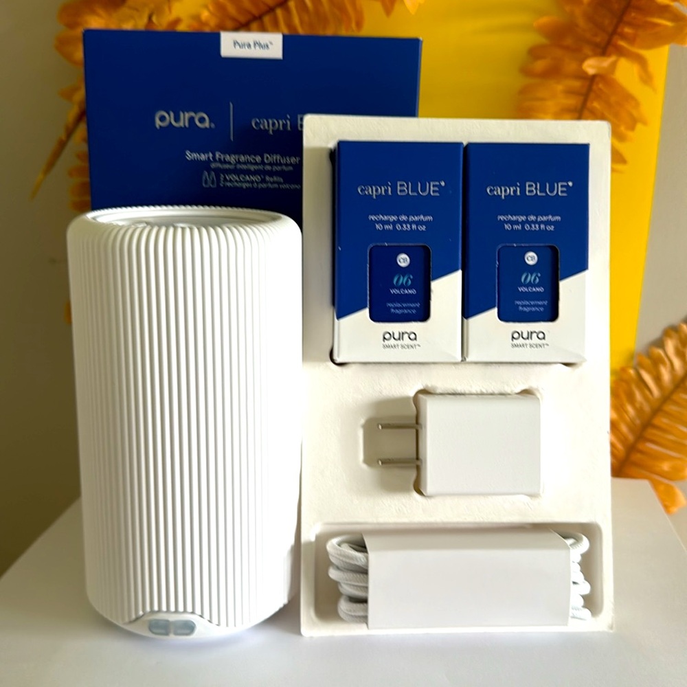 Capri Blue Pura Plus Smart Home Fragrance Diffuser Kit - Volcano - Picture 6 of 7